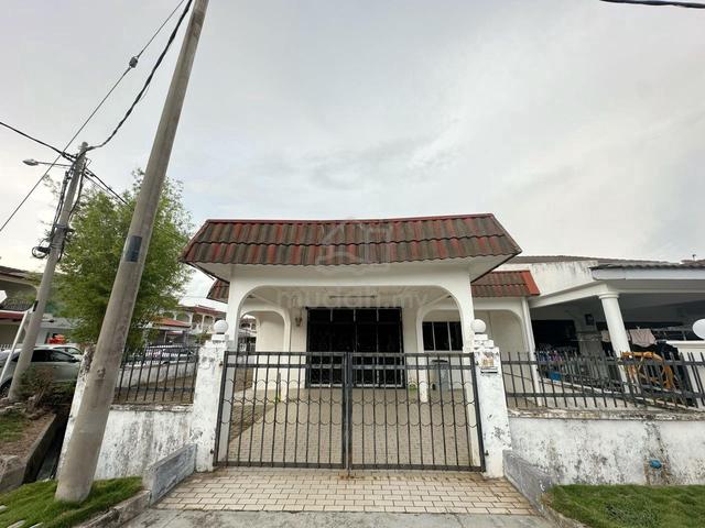 Corner Single Storey in Kampung Lapan Enam Near Bachang Kota Laksamana 1