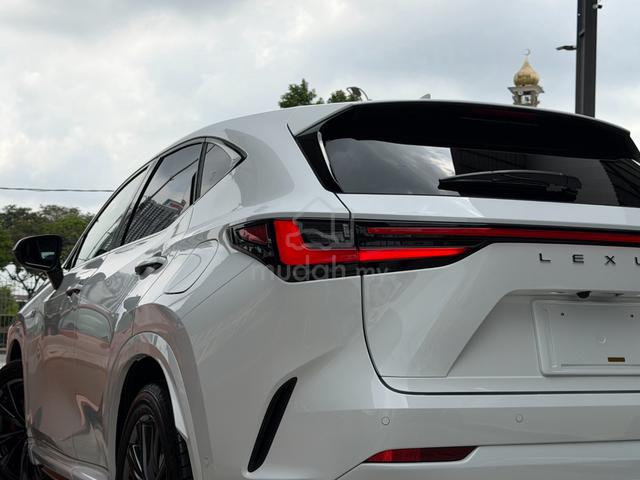 2025 Lexus NX350 2.4 F-SPORT RED INTERIOR - 4