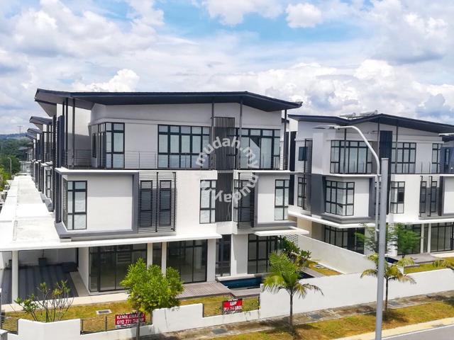 Senna Residence, 2.5 Storey Semi-D House at Presint 12 Putrajaya 1