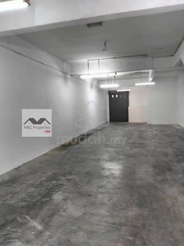 Oakland Commercial Centre Ground Floor Basic Shop Office For Rent!! 1