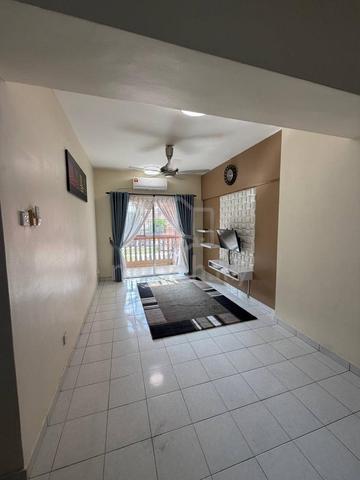 Sri Dahlia Apartment (Kajang) 1