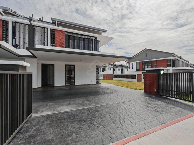 END LOT Double Storey Elmina Green 7 1