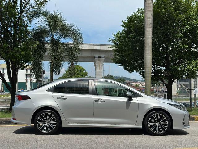 2020 Toyota COROLLA ALTIS 1.8 G FACELIFT (A)F/LOAN - 4