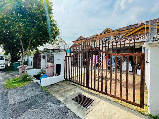 2 Storey Terrace Jalan Pekaka, Seksyen 8, Kota Damansara 1