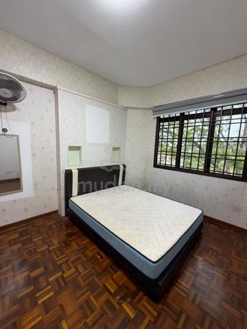 Skudai Villa apartment room to rent/ Skudai area/ near Bukit Indah 1