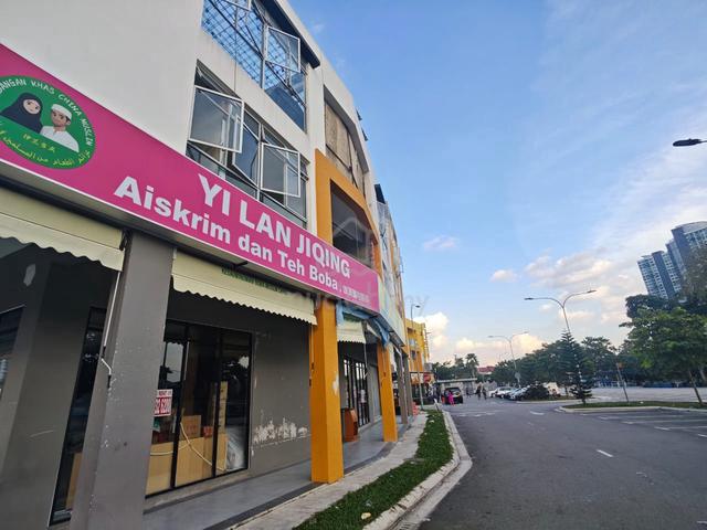 Moleh Hub Ground floor Shoplot For Rent (Facing Main Road) 1