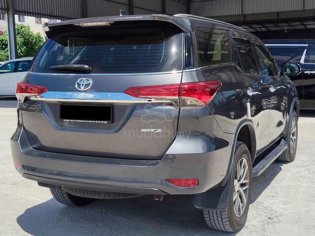 Toyota FORTUNER 2.7 SRZ 4X4 ✅ HIGH LOAN ✅ WARRANTY - 4