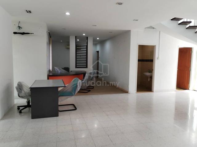 Big Land Bungalow 10,000 sqft, Below Market Value, Pulau Tikus 1