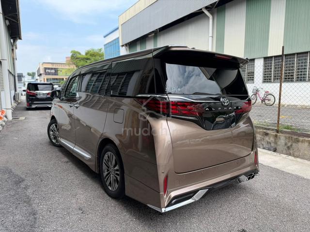 2025 Toyota ALPHARD 2.5 Z GOLD , FULLY LOADED!! - 2