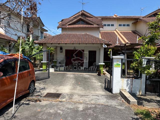 Semi D 1.5 Storey Tmn Ixora Bdr Baru Salak Tinggi Sepang 1