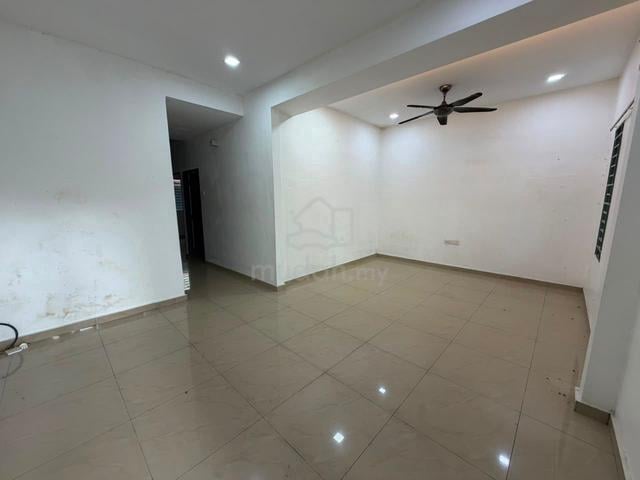 Laksamana Mewah Jaya Klang Single Storey Terrace House for Rent 1