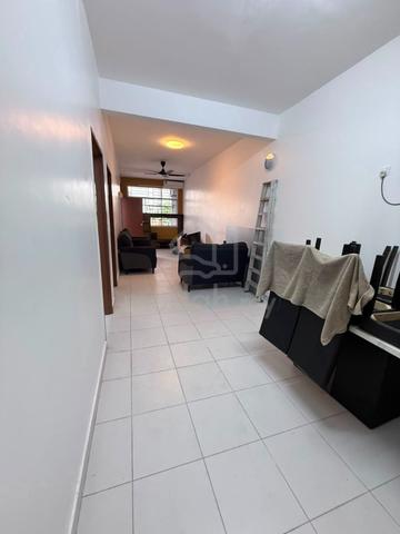 Pasir Gudang Bestari Perdana Townhouse ground floor / Fully Furniture 1
