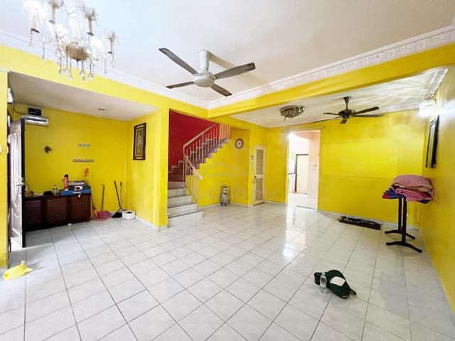 FACING OPEN Desa Latania Seksyen 36 Shah Alam Double Storey 5