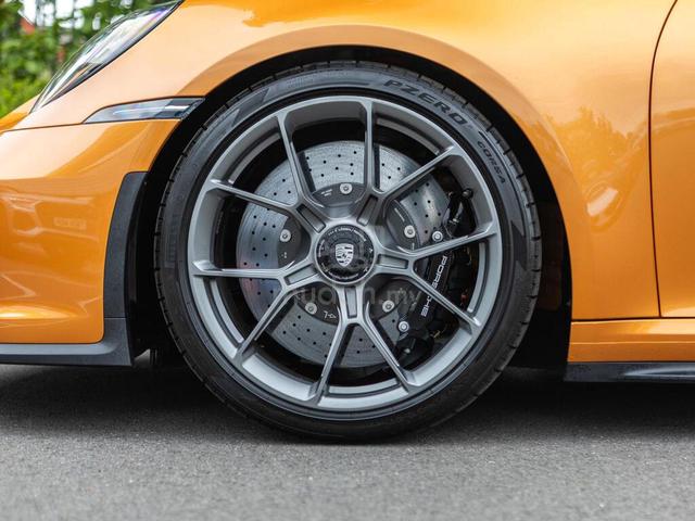2023 Porsche 911 4.0 GT3 TOURING PACKAGE - 5