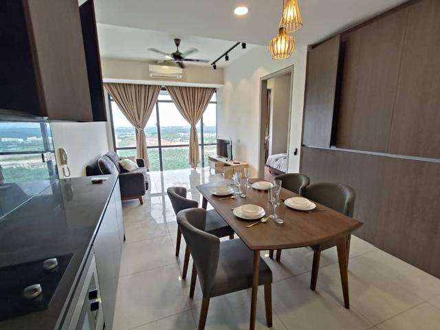 Grand Medini 1