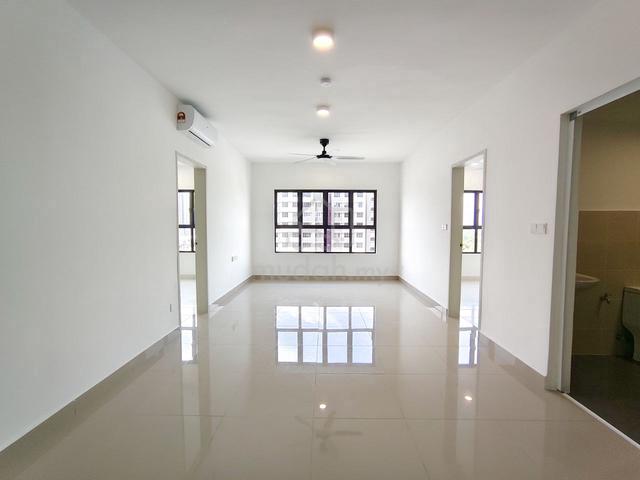 Arena Residence @ Warisan Puteri 1
