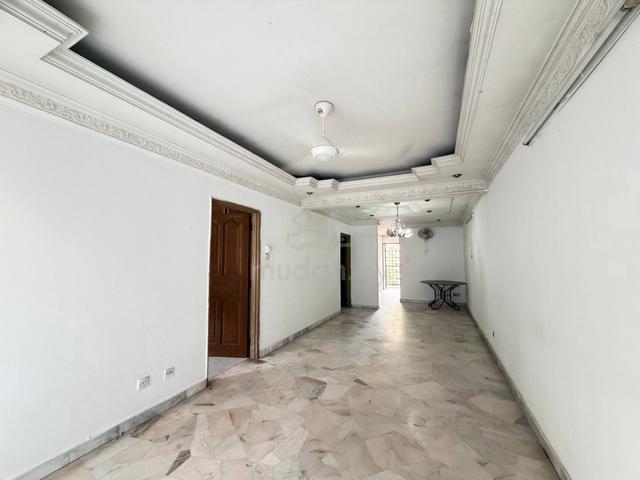 Palm Court (Brickfields) 1