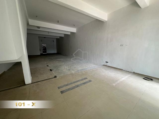 Prime Location!!Bandar Bandar Klang Triple Storey Shoplot G Floor 1