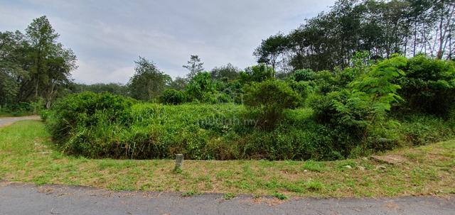 Pajam, Nilai, Negeri Sembilan Bungalow Corner Freehold Land 11,866sf 5