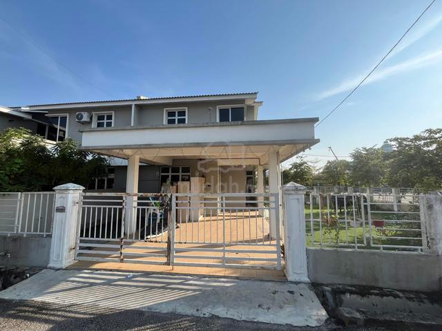 Double storey corner lot hot area 1