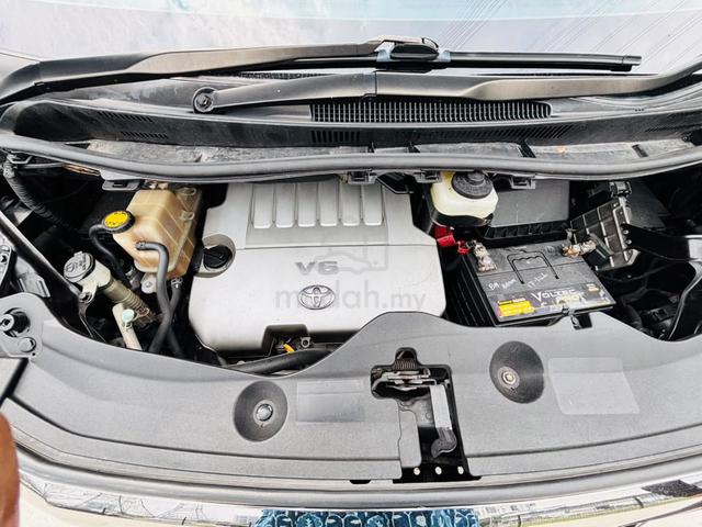 Vellfire 3.5 Z G-Edition AWD 6 SPEED A 4 DOOR - 4