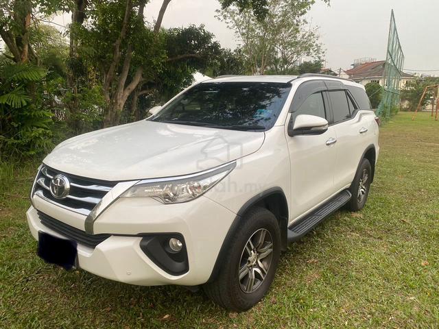 2016 Toyota FORTUNER 2.4 AT - 1