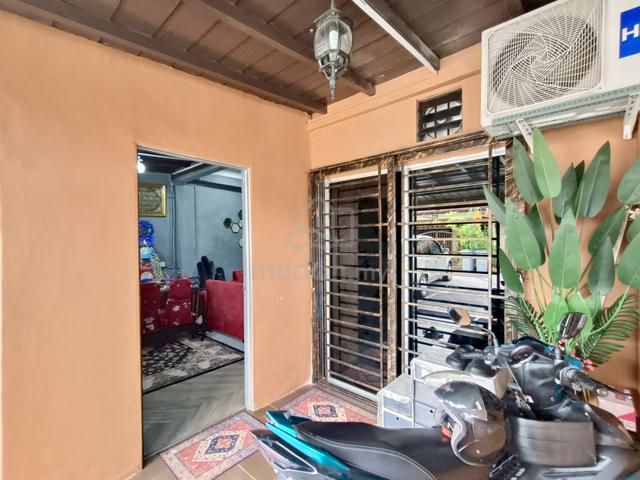 [HARGA MURAH] Rumah Teres Setingkat, Taman Seri Pertama, Merlimau 4