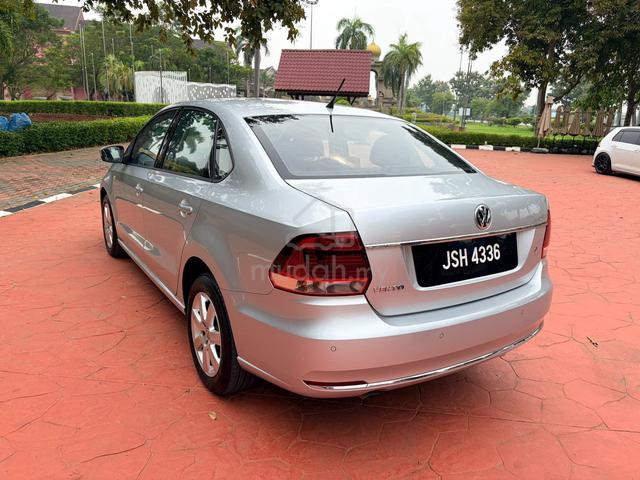 2017 Volkswagen VENTO 1.6 COMFORTLINE (A) - 5
