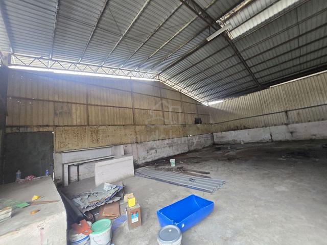Semi-D Warehouse (Adjoining Units) Klang Sentral / Meru 1