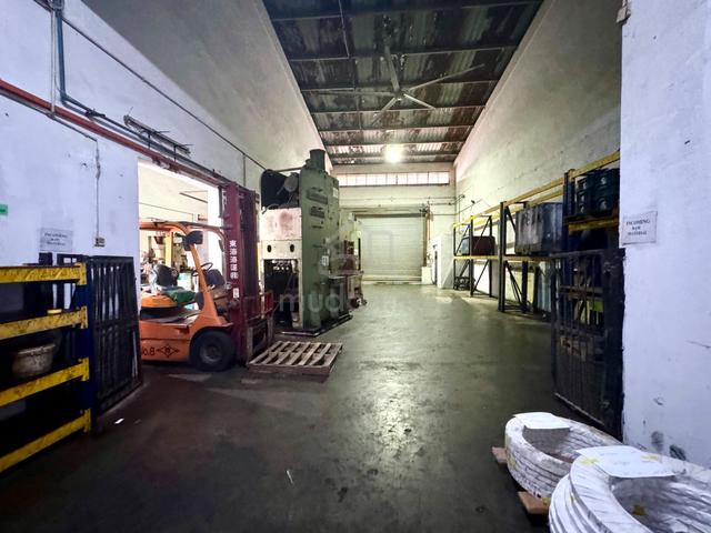 For Sale / Rent 1.5 Storey Terrace Factory Taman Industri Jaya Skudai 1
