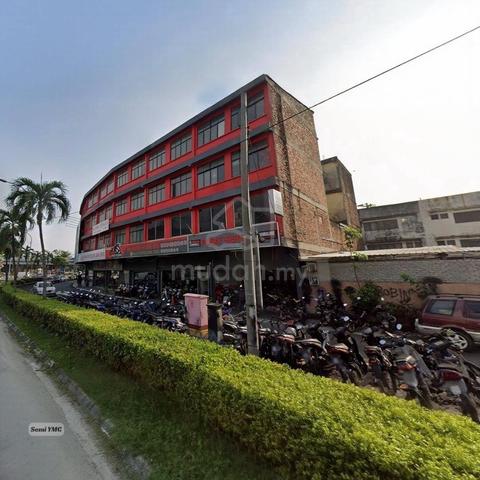 3 Storey Shop Lot Jalan Sireh Klang ROI 4.8% 1