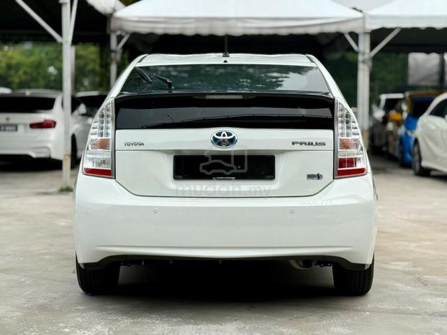 NEW PAINT ⭐Toyota PRIUS 1.8 (HYBRID) FREE WARRANTY - 5