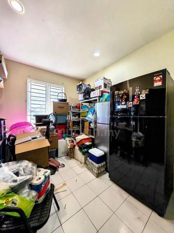Taman Stakan Prima | large single storey terrace house for sale 1