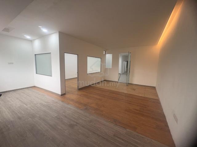 SHOPLOT FOR RENT @ Setia Tropika 1