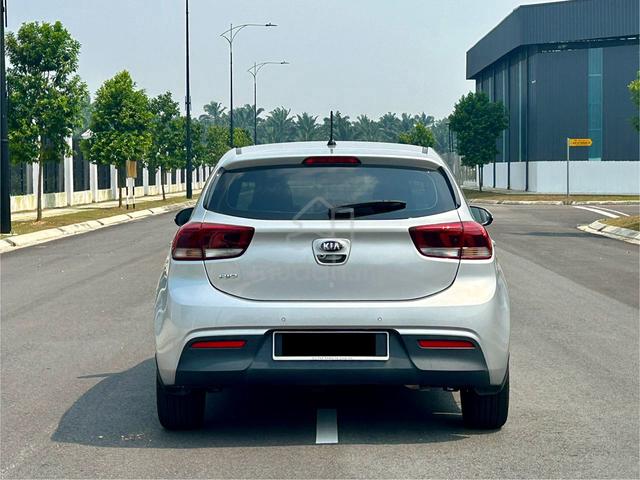 -2017 Kia RIO 1.4 EX MPI (A) HB Sunroof Full Loan - 3