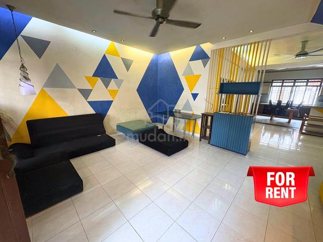 JB Tmn Desa Tebrau 2 Storey Terrace 4 Bed 3 Bath Aeon/Ikea/Toppen 1