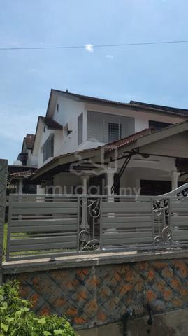 Fully renovated double storey detached house 1
