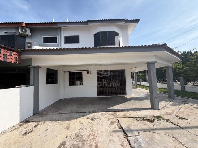 Cornerlot Rumah Teres 2 tingkat di Station 18 ipoh 1