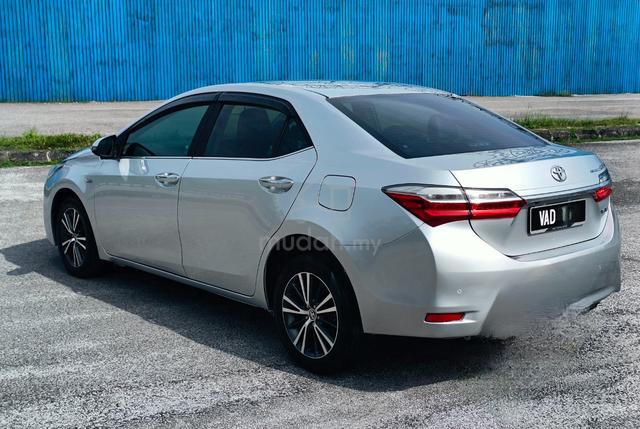 2017 Toyota COROLLA ALTIS 1.8 G KEYLESS, LEATHER - 3