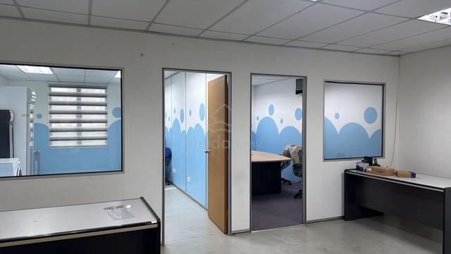 Well maintain, Office Medan Putra Menjalara 1