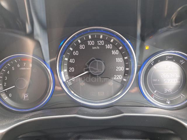 Honda City 1.5 V 2014 Loan Kedai - 4