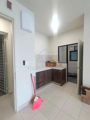 Residensi Max 1