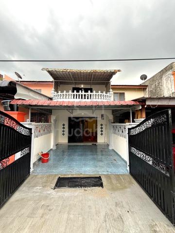 Desa Jaya Johor Bahru, Rumah 2 Tingkat UNBLOCK Renovated Full Loan 1