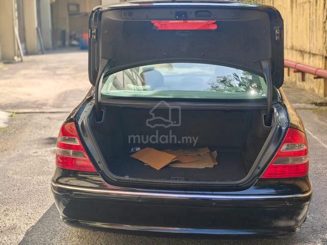 2004 Mercedes Benz E-CLASS 2.6 240 ELEGANCE (CKD) - 2