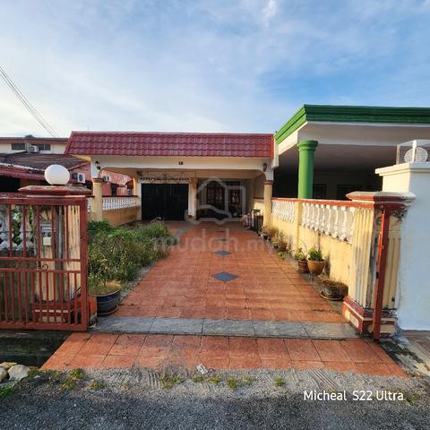 Taman kiara port Dickson house for sale. Serious buyer 1