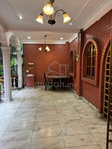 Open View Renovated 2.5 Storey Terrace SS14 Subang Jaya Freehold 1