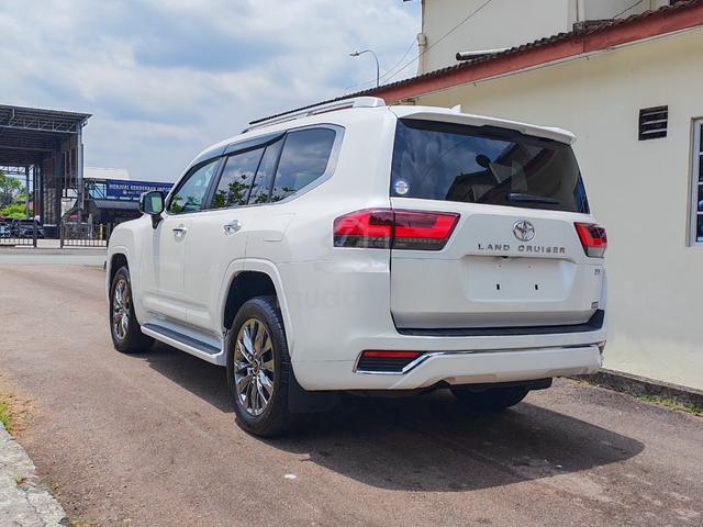 (5k Mileage) 2024 Toyota LANDCRUISER 3.5 ZX (A) - 3