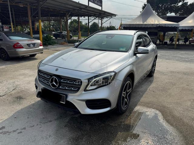 2017 Mercedes Benz GLA250 4MATIC  2.0 (LOAN KEDAI) - 1