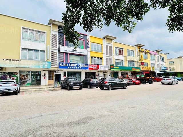 Prime Location! Rare Adjoining 3 Storey Shoplot for Sale @ Taman Daya 1