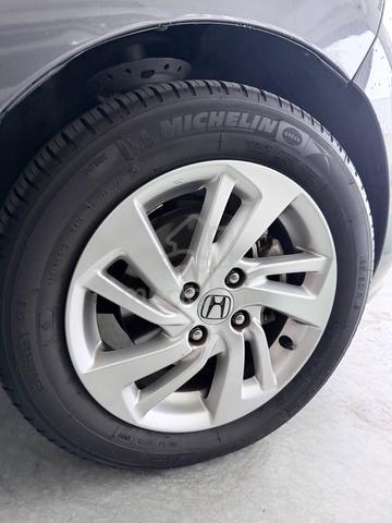2016 Honda JAZZ 1.5 E MY2014 (A) - 4
